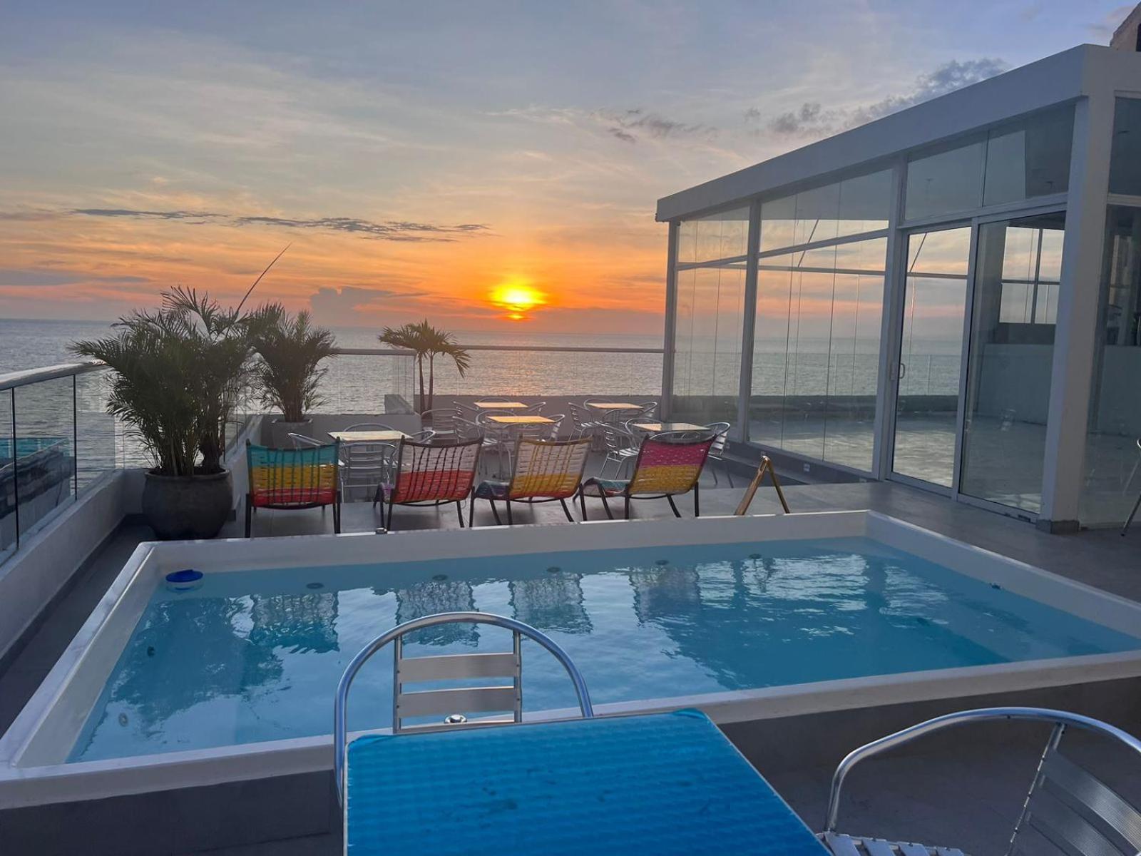 Hotel Hernandez Ctg Cartagena Luaran gambar