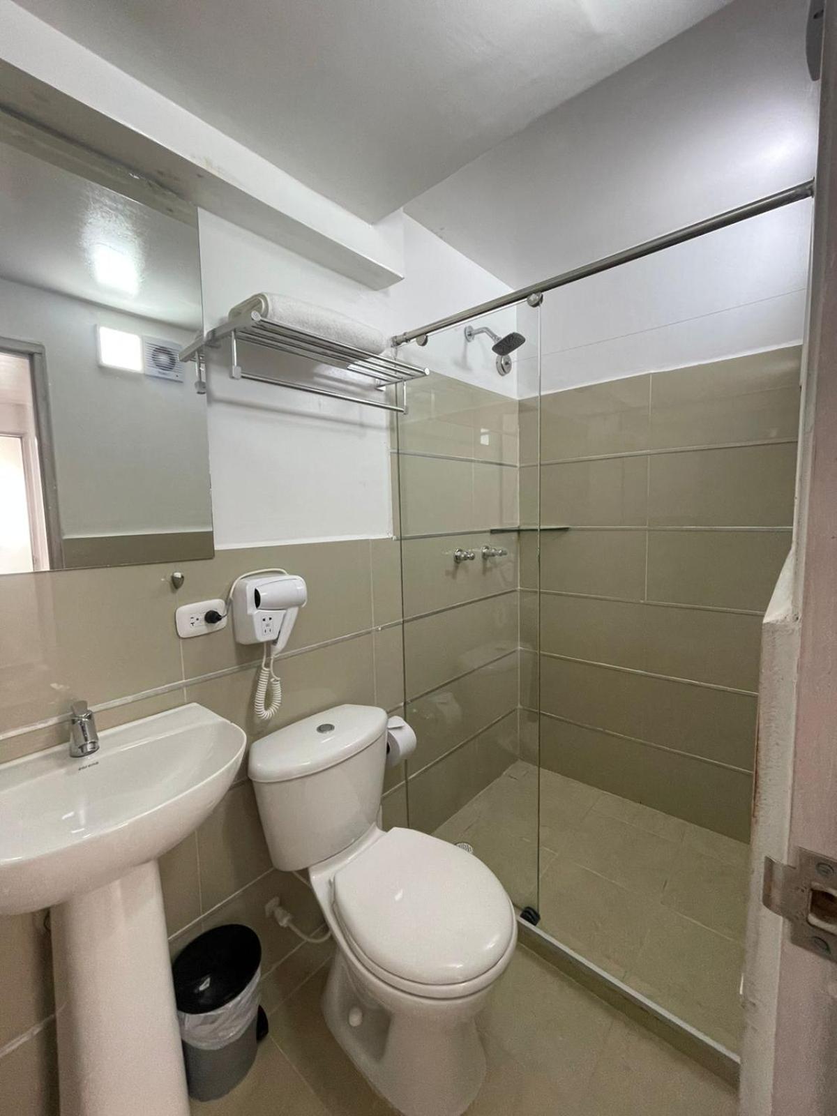 Hotel Hernandez Ctg Cartagena Luaran gambar