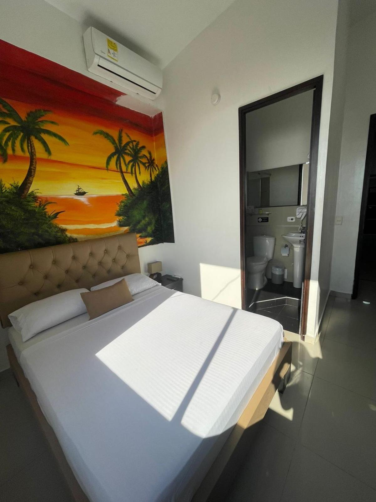 Hotel Hernandez Ctg Cartagena Luaran gambar