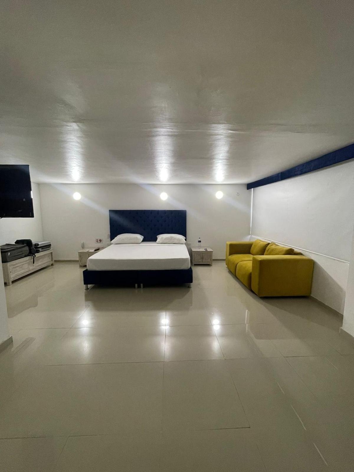 Hotel Hernandez Ctg Cartagena Luaran gambar