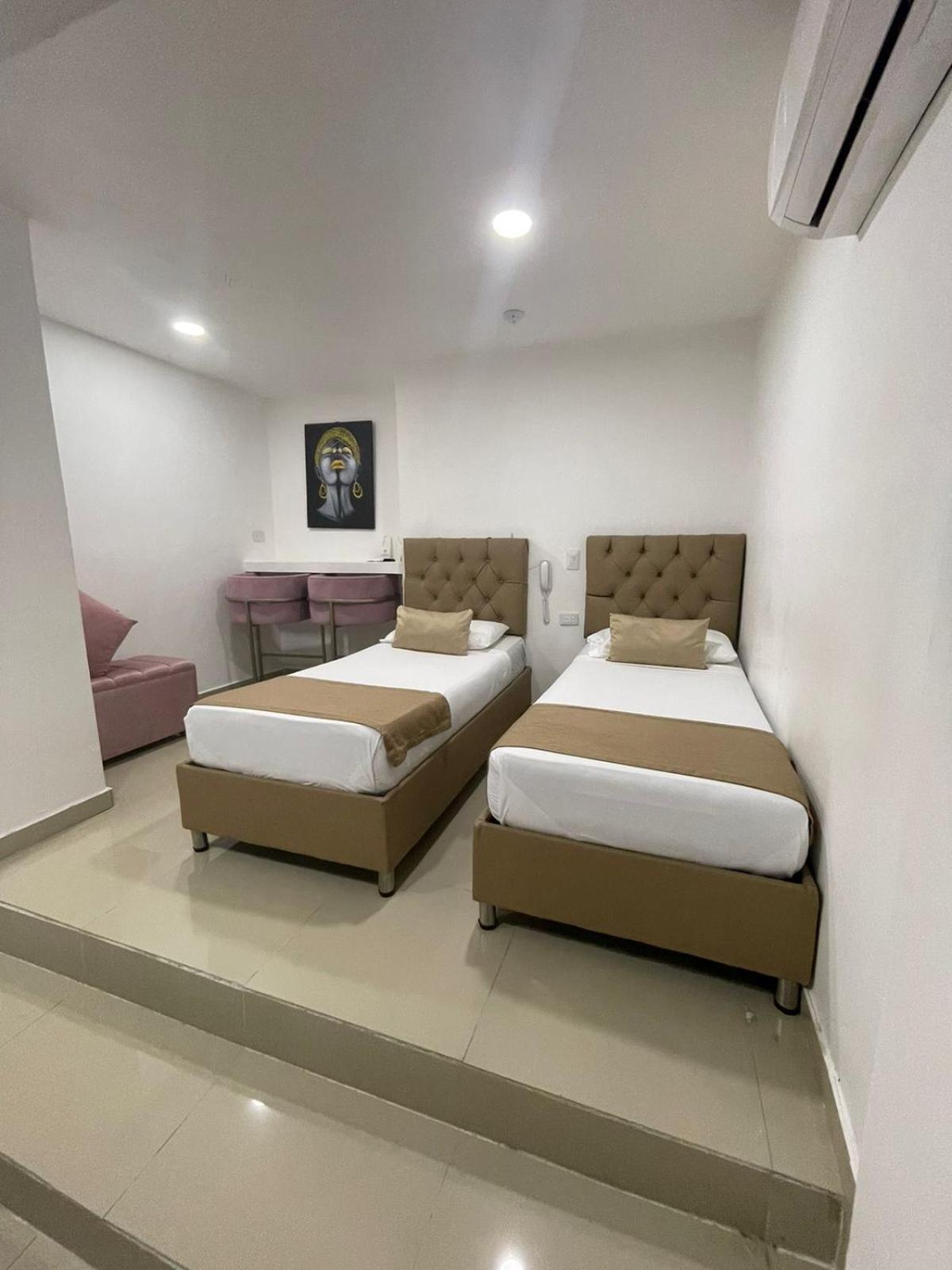 Hotel Hernandez Ctg Cartagena Luaran gambar
