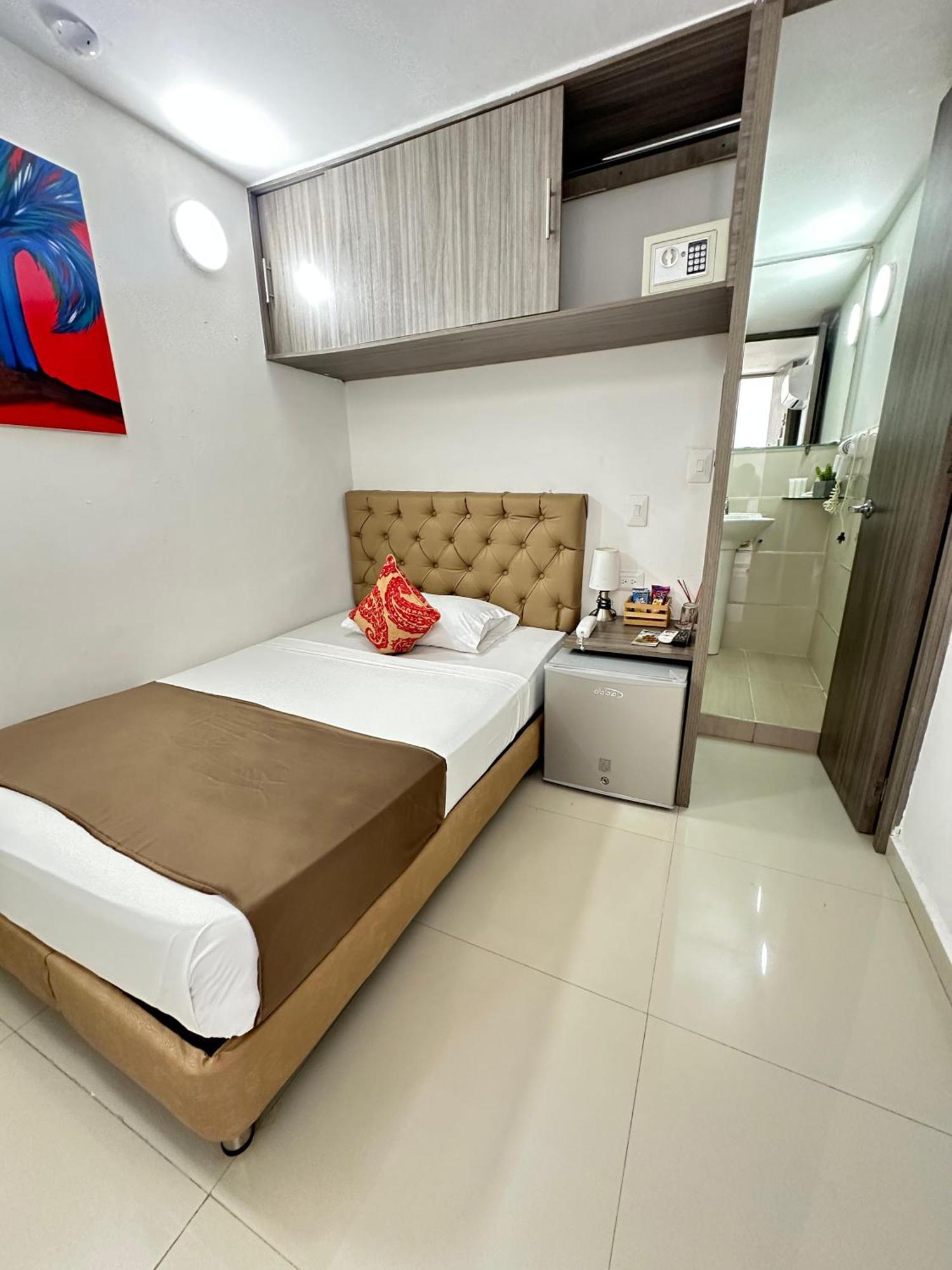 Hotel Hernandez Ctg Cartagena Luaran gambar